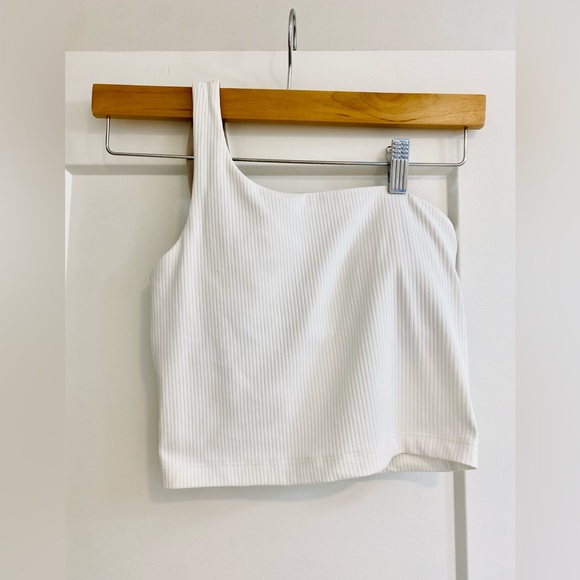 lululemon athletica Other - Lululemon Ribbed Nulu Asymmetrical Yoga Tank Top in White Size 2